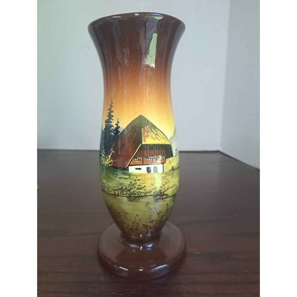 Vintage 1950s Schwarz- Waldhaus Zell Black Forest Cottage Majolica Vase
